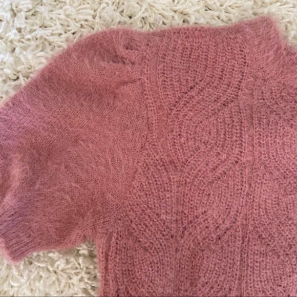 Fuzzy Pink Cable-Knit Sweater - Picture 4 of 4